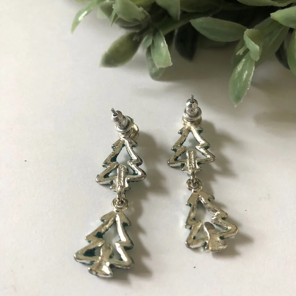 N/A christmas tree